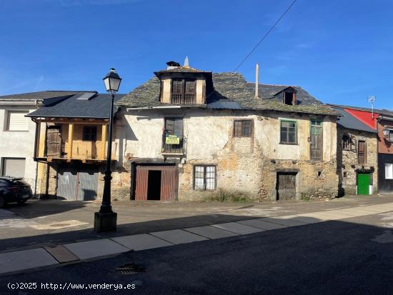 SE VENDE CASA DE PIEDRA EN VILLAVERDE - LEON