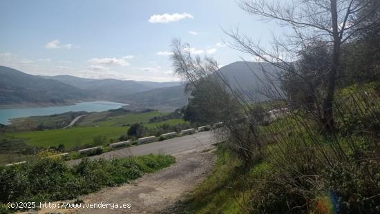 SE VENDE TERRENO EN ZAHARA - CADIZ