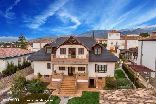  Impresionante Chalet de estilo Nórdico - GRANADA 