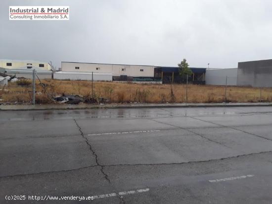 VENTA DE TERRENO INDUSTRIAL DE 5.301 M2 EN POL. IND. GESTESA EN LOECHES - MADRID