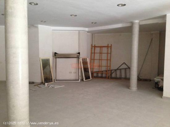 SE ALQUILA LOCAL COMERCIAL ZONA BARRIO PILAR - ALBACETE