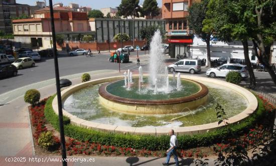  SE ALQUILA ENTREPLANTA ZONA MENENDEZ PIDAL. - ALBACETE 