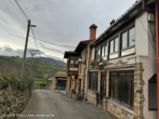 CASA PARA REFORMAR EN LLOREDA DE CAYÓN - CANTABRIA