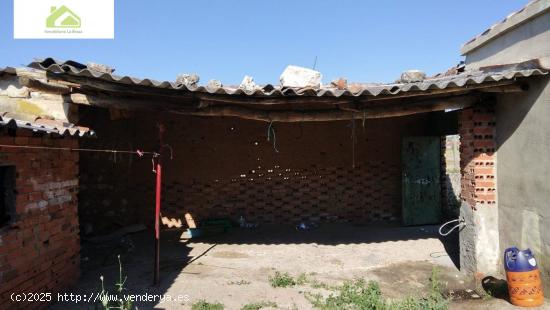 CASA EN VENTA EN CUBO DEL VINO - ZAMORA