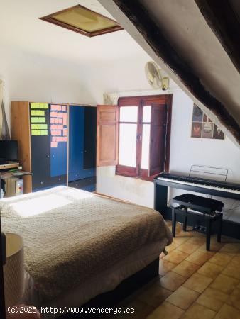 DESCUBRE UNA CASITA DE ENSUEÑO EN EL CENTRO DE VILLENA - ALICANTE