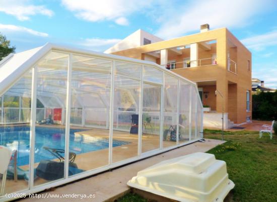 EXCLUSIVO CHALET DE LUJO EN SAN VICENTE - ALICANTE