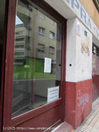 Urbis te ofrece este estupendo local comercial en venta en la zona Carmelitas-Oeste, Salamanca. - SA