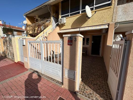 BUNGALOW PLANTA BAJA EN LOS NÁUFRAGOS TOTALMENTE RENOVADO - ALICANTE