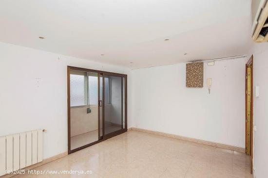 Se Vende en Hospitalet de Llobregat - BARCELONA