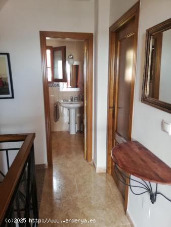 SE VENDE ADOSADO EN BALCON DE FINESTRAT - ALICANTE