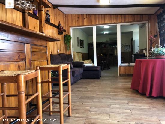 Se VENDE CHALET en Malpartida de Cáceres - CACERES