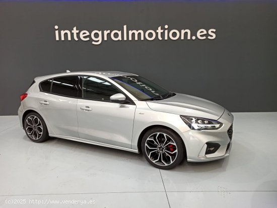 Ford Focus 1.0 Ecoboost 92kW ST-Line - Lugo