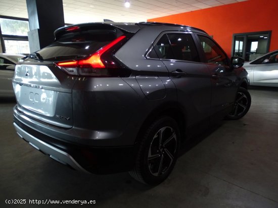 Mitsubishi Eclipse Cross 2.4 PHEV Kaiteki Auto 4WD - Madrid