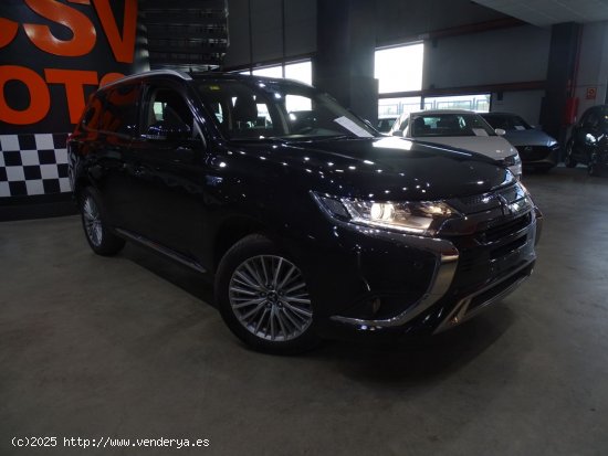 Mitsubishi Outlander 2.4 PHEV Motion Auto 4WD - Madrid