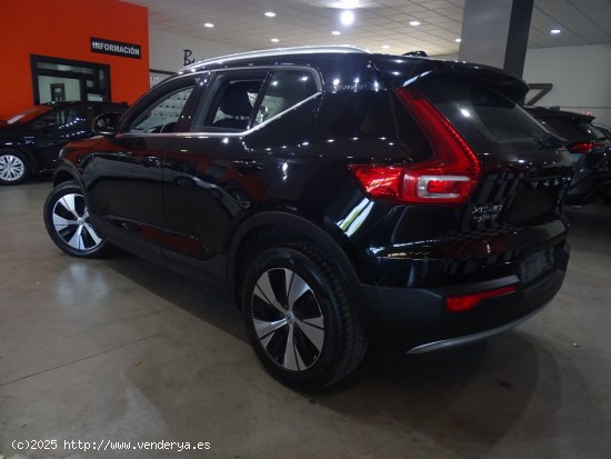 Volvo XC40 1.5 T4 Twin Recharge Inscription Auto - Madrid