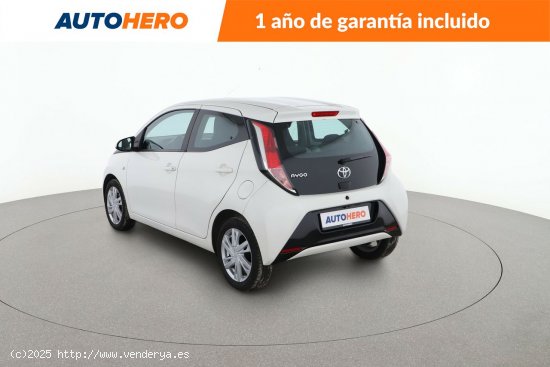 Toyota Aygo 1 X-Play - 