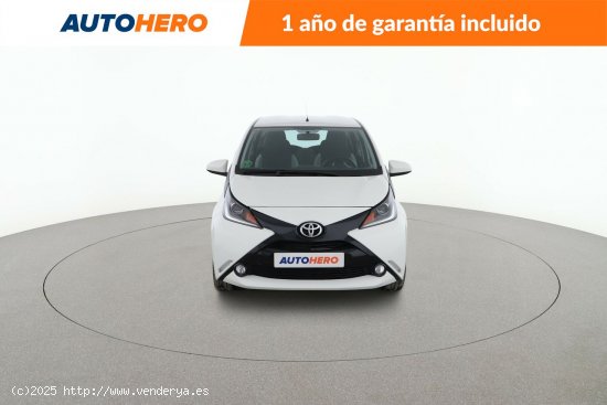 Toyota Aygo 1 X-Play - 