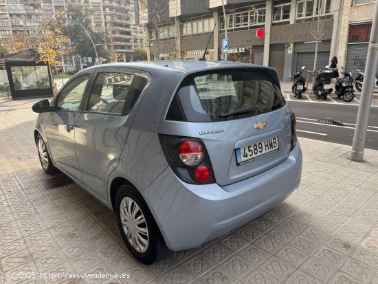 Chevrolet Aveo 1.2 16v LS - Barcelona