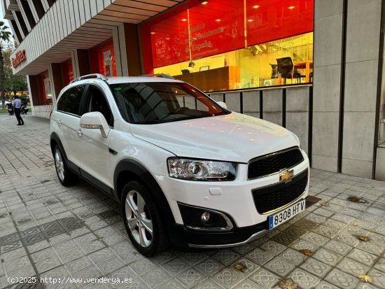 Chevrolet Captiva 2.2 VCDI 16V LTZ 7 Plazas AWD Auto - Barcelona