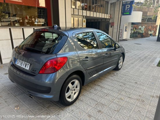 Peugeot 207 Sport 1.4 VTi 16v 95 - Barcelona