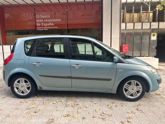 Renault Scénic Adventure 1.6 16V EU4 - Barcelona