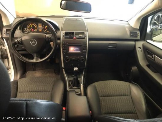 MERCEDES Clase A en venta en Sevilla (Sevilla) - Sevilla