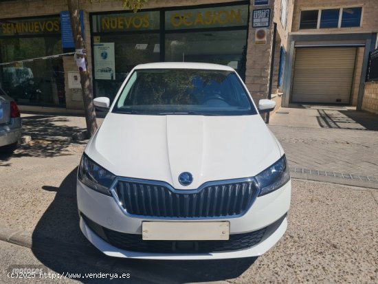 Skoda Fabia 1.0 mpi ambition 75cv de 2019 con 85.000 Km por 9.995 EUR. en Madrid