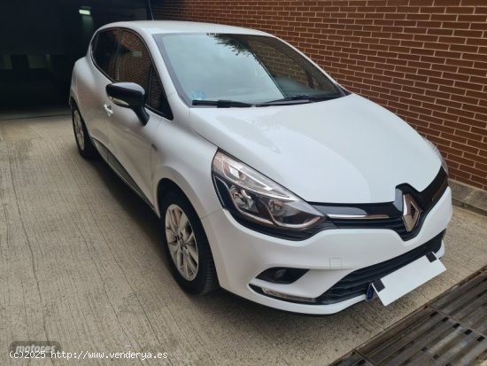 Renault Clio limited tve glp 90cv de 2019 con 85.000 Km por 11.495 EUR. en Madrid