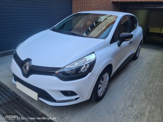  Renault Clio 0.9tce 90cv glp de 2019 con 110.000 Km por 9.895 EUR. en Madrid 