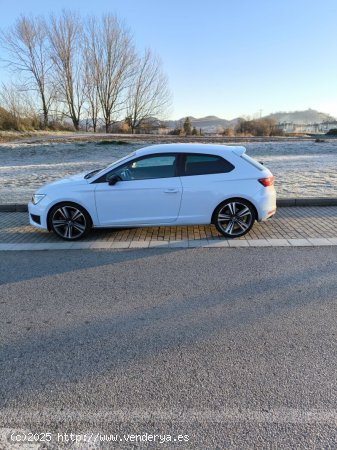 Seat Leon Cupra 2.0 de 2015 con 197.500 Km por 15.300 EUR. en Barcelona