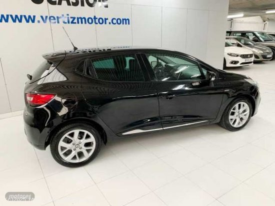 Renault Clio TCe GPF Energy Limited 90CV de 2019 con 84.000 Km por 13.200 EUR. en Guipuzcoa