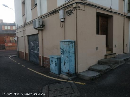 LOCAL APTO PARA GARAJE CON ALTILLO Y PUERTA AUTOMATICA - ZAMORA