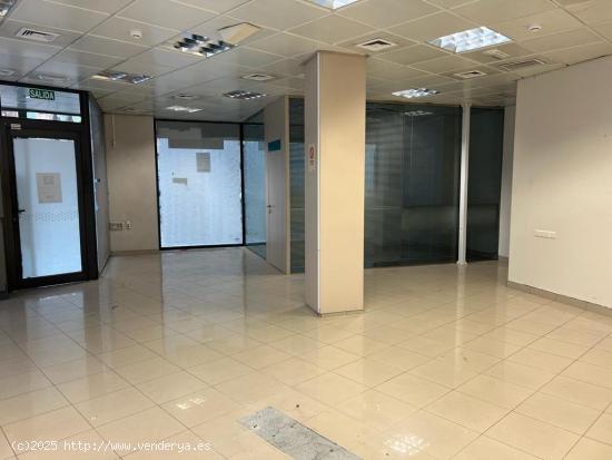 SE ALQUILA BAJO COMERCIAL EN AV. JUAN DE BORBÓN - MURCIA