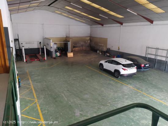  NAVE A LA VENTA EN XATIVA CON TALLER MECÁNICO - VALENCIA 