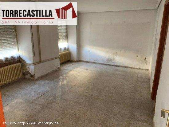 SE VENDE CASA EN CHINCHILLA PARA REFORMAR O PARA EDIFICAR, BUEN PRECIO - ALBACETE