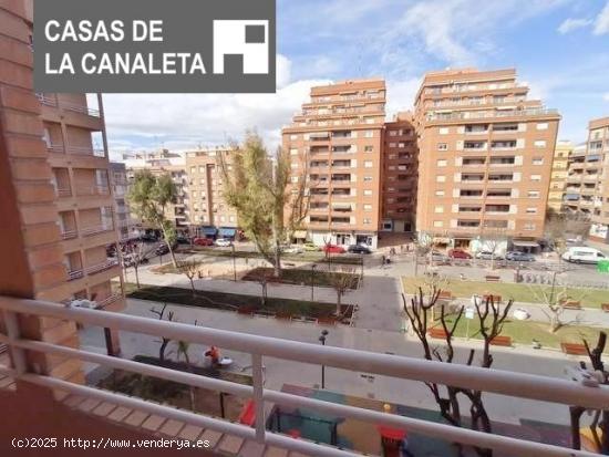 EXCELENTE VIVIENDA CON PLAZA DE GARAJE, MEJOR VERLA! - VALENCIA