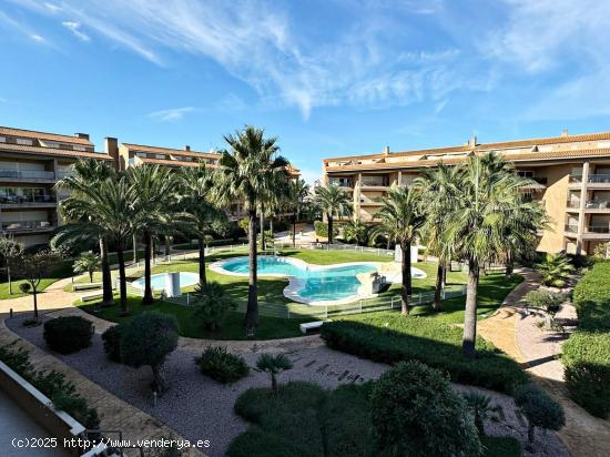  ALQUILER APARTAMENTO EN JAVEA PRIMERA LINEA PLAYA - ALICANTE 