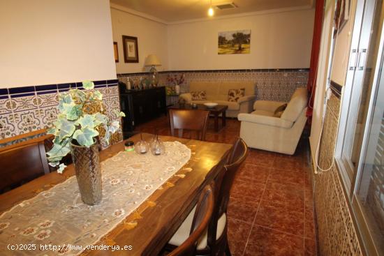 Estupenda casa en Torremayor - BADAJOZ