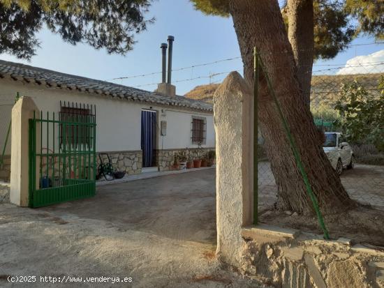 OPORTUNIDAD, BONITO  CORTIJO DE 4 HABITACIONES EN LAS AFUERAS DE PURCHENA,ALMERÍA. - ALMERIA