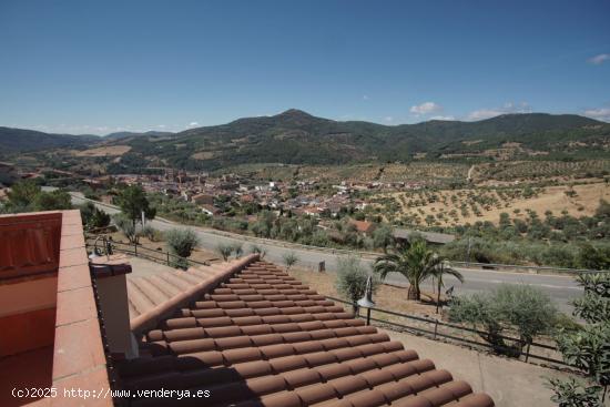 PRECIOSO HOTEL RURAL CON VISTAS AL MONASTERIO DE GUADALUPE - CACERES