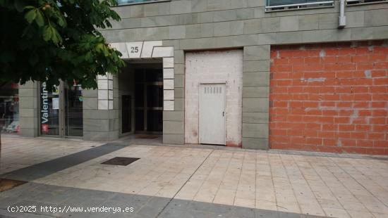 LOCAL COMERCIAL EN LEON- PRECIO A CONSULTAR - LEON