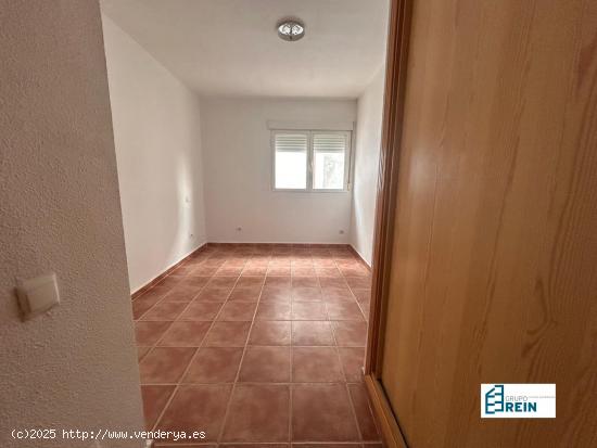 Vivienda unifamiliar (Adosado) en Toledo - Recas en venta por 135.000 € - TOLEDO