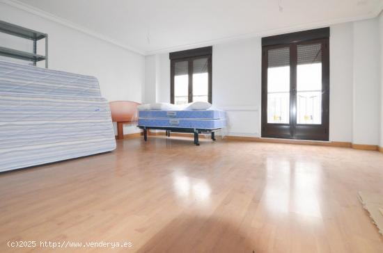  Urbis te ofrece un estupendo Loft-Local en venta en La Fuente de S.Esteban, Salamanca. - SALAMANCA 