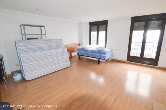 Urbis te ofrece un estupendo Loft-Local en venta en La Fuente de S.Esteban, Salamanca. - SALAMANCA