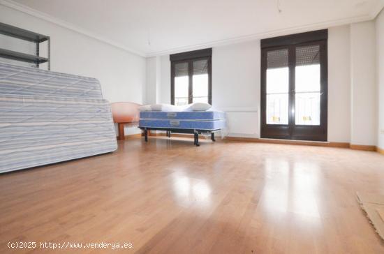 Urbis te ofrece un estupendo Loft-Local en venta en La Fuente de S.Esteban, Salamanca. - SALAMANCA