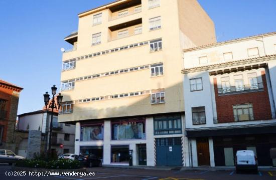 Urbis te ofrece local comercial en Benavente, Zamora - ZAMORA