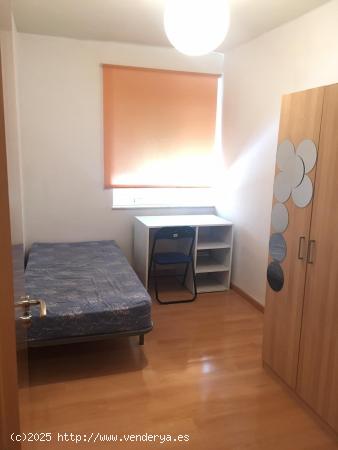 Urbis te ofrece un estupendo piso en venta en zona Vidal, Salamanca. - SALAMANCA