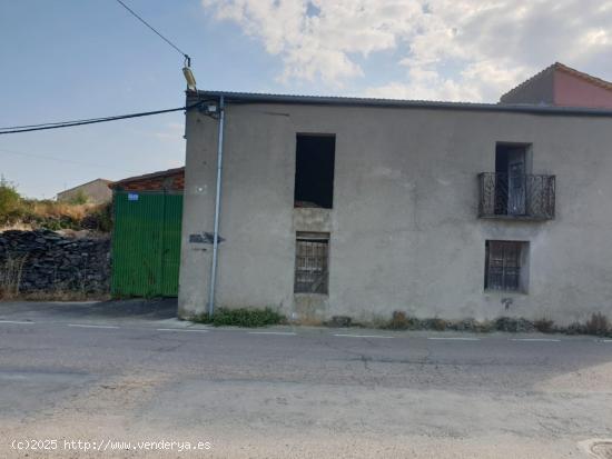 Urbis te ofrece una casa en venta en Escurial de la Sierra, Salamanca. - SALAMANCA