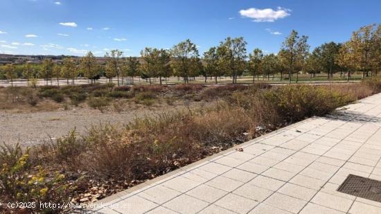 Urbis te ofrece unos suelos urbanizables en zona La Plata-Huerta Otea, Salamanca. - SALAMANCA