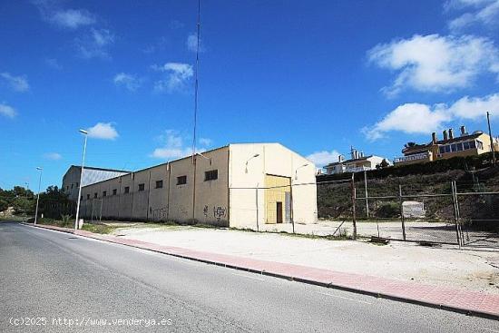 Nave Industrial en venta en Pueblo Lucero (Rojales) - ALICANTE